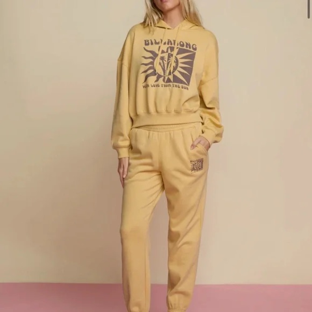 Billabong Women's Yellow Swear Jogger Set